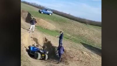 Un bărbat de 32 de ani a murit într-un accident, strivit de propriul ATV