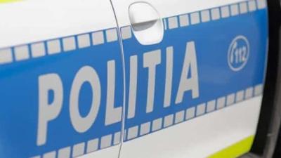 Un ploieștean care avea patru mandate de arestare pe numele său a fost săltat de pe stradă de polițiști