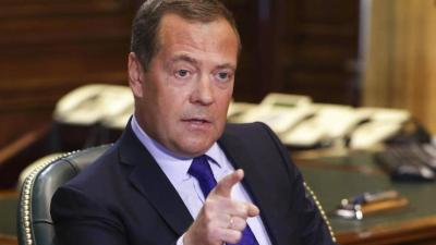 Dmitri Medvedev, despre Republica Moldova: „Nici nu există o astfel de ţară. Liderii locali au vândut-o României, devenind trădători ai propriei patrii”