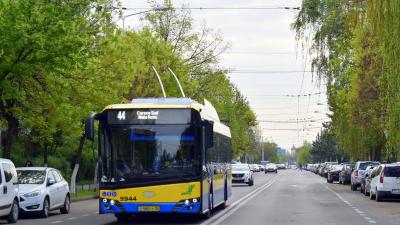 Rute ocolitoare, trasee scurtate și stații temporar suspendate, miercuri 10 mai, în zona Monumentului Vânătorilor de la Gara de Sud